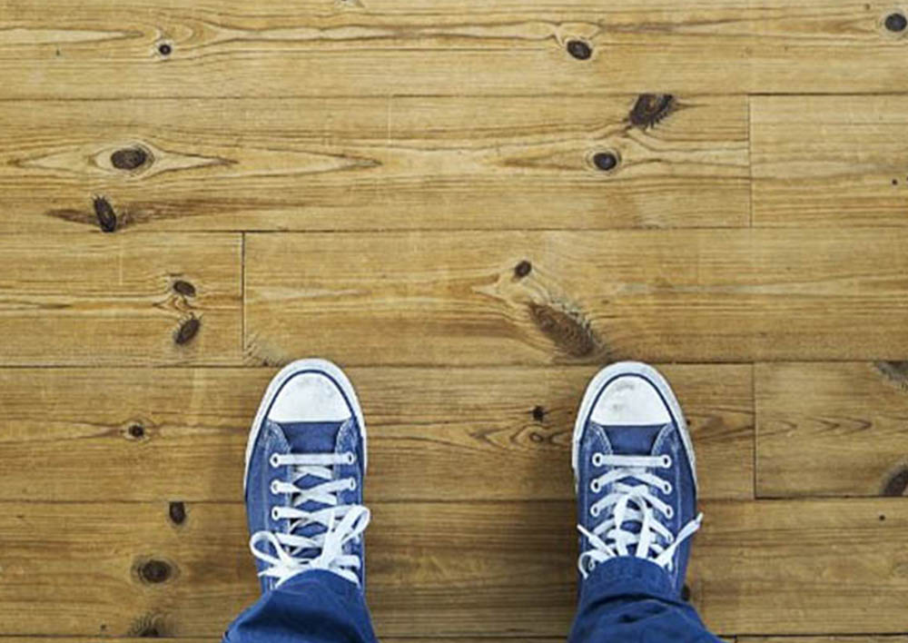 ¿Cómo nivelar un suelo para poner tarima?